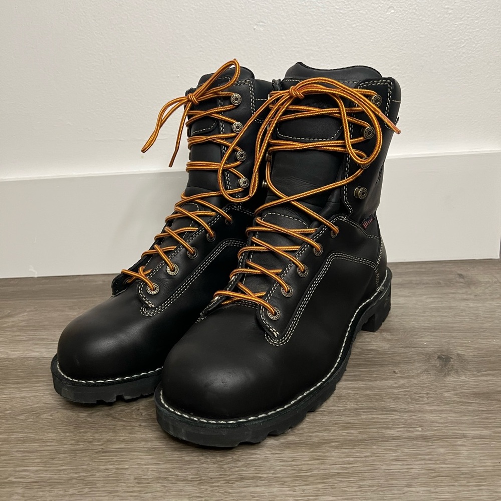 Danner Men's Quarry USA 8-Inch Alloy Toe Work Boot